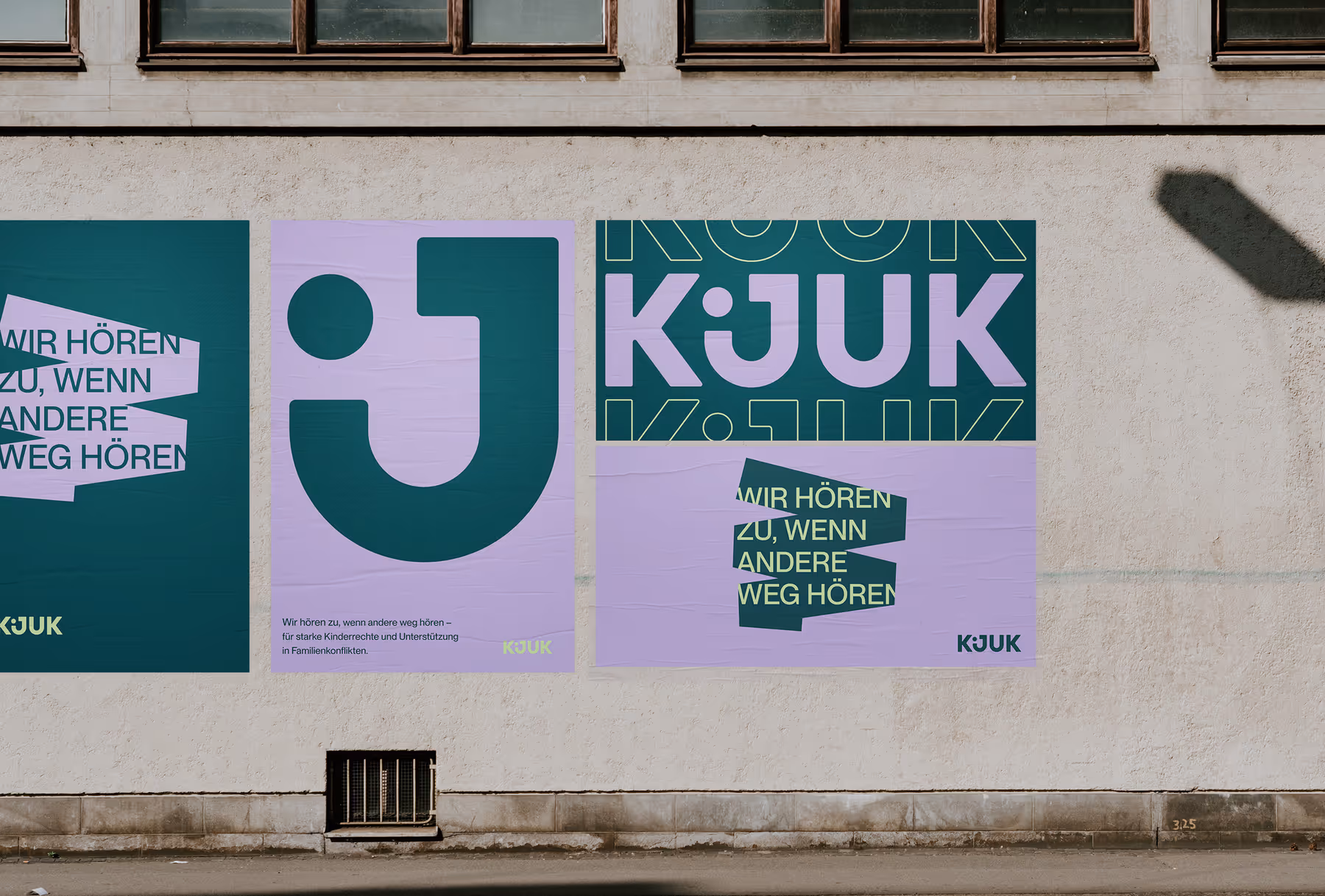 Screenshot of the news section of the website